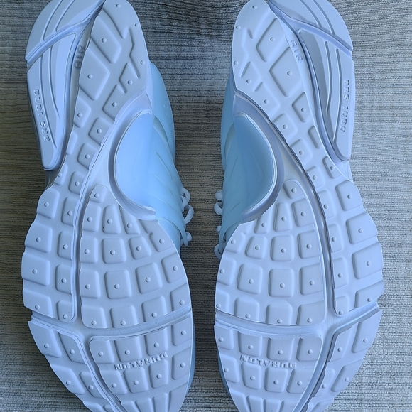 Men's size 13 Nike White/Pure Platinum CT3550-100 Running Shoes - Picture 6 of 10